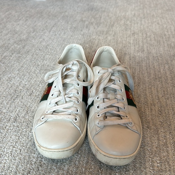 Gucci Ace Sneaker with Bee.  Size 36 - Picture 4 of 9